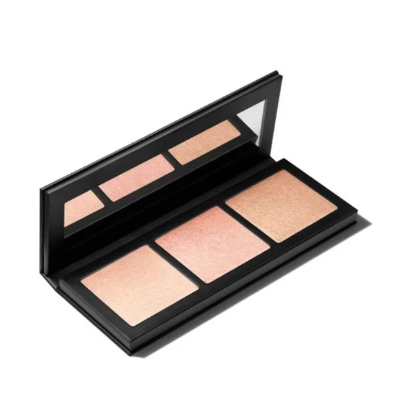 MAC HYPER REAL GLOW 3-PAN FACE & BODY PALETTE!